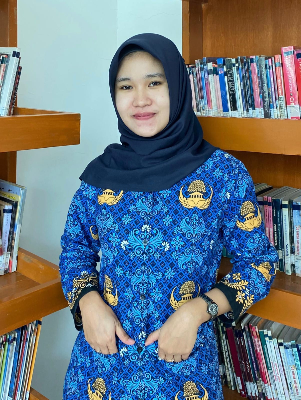 NOVITA NUR AZIZAH, S.IP